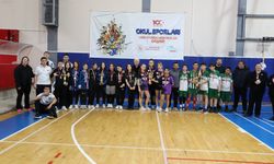 Kırklareli’nde Okul Sporları Badminton İl Birinciliği Tamamlandı