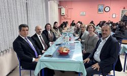 İftar Programında Bir Araya Geldiler