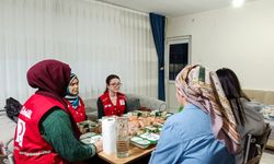 Kızılay’dan Depremzede Aileye İftar Ziyareti
