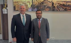 Başkan Hoşgör’den İl Müftüsü Eviş’e Ziyaret