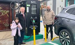 Üsküp’te Elektrikli Araç Şarj İstasyonu Hizmete Girdi