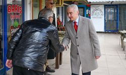 Vali Turan Bayramda Vatandaş ve Esnafla Buluştu