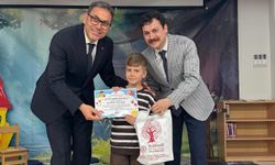 Kütüphaneden En Çok Yararlanan Okurlar Ödüllendirildi