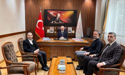 Ahmet Kaan’dan Müdür Altınöz’e Ziyaret