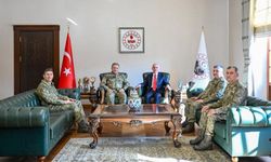Komutanlardan Vali Turan’a Ziyaret