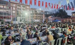 Büyükşehir'in iftar sofrasında oruçlar dualarla açıldı