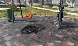 Keşan’da çocuk parkında yakılan ateş oyun gruplarına zarar verdi