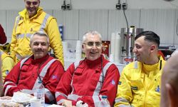 Bakan Işıkhan, yerin 320 metre altında maden işçileriyle sahur yaptı