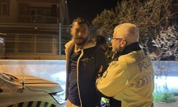 Üçüncü kez alkolden yakalanmamak için polisin üstüne araç sürüp kaçtı, yarım milyon lira ceza yedi