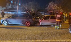 Alkollü ve ehliyetsiz sürücü dehşet saçtı: 2 yaralı