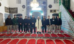 Yurt Öğrencileri Teravihte Buluştu