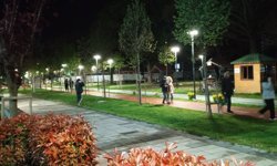 Millet Bahçesi’nde Gece Yürüyüşü Ve Spor Yoğunluğu