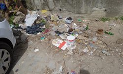 Kırklareli’nde Otoparkta Çöp Tepkisi