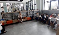 Minik Öğrenciler Masal Saatinde Buluştu