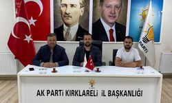 AK Parti’de İlçe Başkanları Toplantısı Yapıldı
