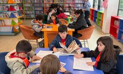 Umutlu Yarınlar Anaokulu Öğrencilerinden Kütüphaneye Ziyaret