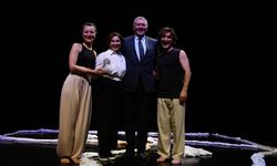 Lüleburgaz’da “Sınırlar” Gösterisi Sanatseverlerle Buluştu