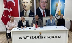 AK Parti Kadın Kolları Haftalık Toplantısını Yaptı