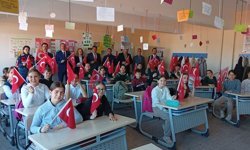 Kaymakam Özderin Haftaya Okul Ziyaretiyle Başladı