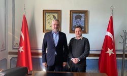 Milletvekili Sarıçam Öğrenciyle Buluştu