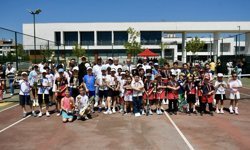 Kort Tenisi Turnuvası’nda Madalyalar Sahiplerini Buldu