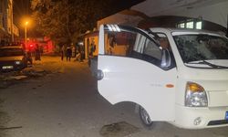 Yeni taşındıkları eve husumetlileri geldi, 14 yaşındaki çocuk silahla vuruldu