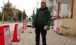 "Mülküm" diyerek kaldırımı dubalarla kapattı