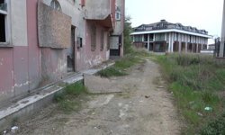 Üsküdar'da metruk binadaki uyuşturucu kullanımı mahalle sakinlerini tedirgin ediyor