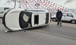 Otomobiller çarpıştı: 1 yaralı