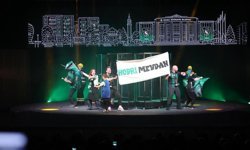 Kocaelispor’un 60. yılında "Efsane Forma" tiyatro oyunu sahnelendi