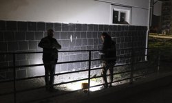 Arkadaşının evinde pencereden düşen üniversiteli kız ağır yaralandı