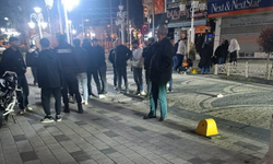 Trafiğe kapalı caddede motosiklet çocuğa çarptı