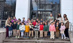 Doğa Koleji Öğrencilerinden Kütüphaneye Ziyaret