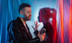 MURAT BALKAN ŞARKIMDA POPÜLER KÜLTÜRE RUHUMU KATTIM