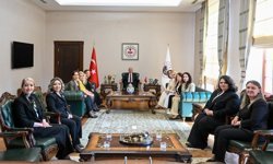 Hemşirelerden Vali Turan’a Ziyaret