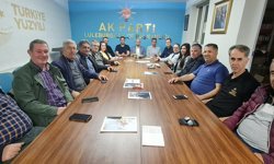 AK Parti Lüleburgaz’da Yönetim Kurulu Toplantısı Gerçekleştirildi
