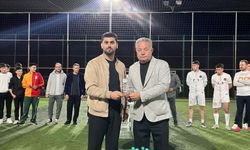 Başkan Özbay’a Spora Destek Plaketi