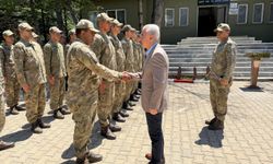 Vali Turan’dan Aziziye Hudut Karakolu’na Bayram Ziyareti