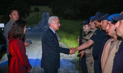Vali Turan’dan Jandarma Kontrol Noktasına Bayram Ziyareti