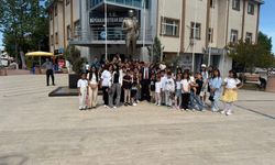 Büyükkarıştıran’da Bayramlaşma Coşkusu