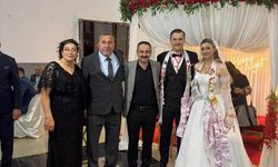 Başkan Erdem Genç Çiftin Nikah Törenine Katıldı