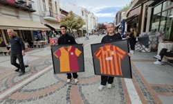 İmzalı formalar evin en özel köşesinde yer alacak