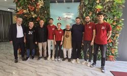 Merih Demiral kafe açtı, şehit ailelerine her şey ücretsiz oldu