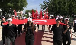 Edirne'de 19 Mayıs coşkusu: Bayrağını alan kutlama alanına koştu