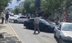 Lüleburgaz'da 3 araç birbirine girdi