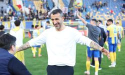 Mehmet Topal’a Belçika, Romanya ve Makedonya’dan teklif var