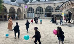 Minik Öğrencilerden Camide Anlamlı Etkinlik