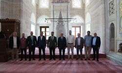 Başkan Yayla’dan Esnaf ve Tarihi Mekân Ziyareti