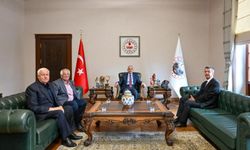 Vali Turan Muhtarları Kabul Etti