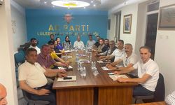 AK Parti Lüleburgaz Teşkilatı Haftalık Toplantısını Gerçekleştirdi